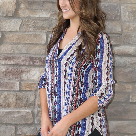 Aztec Print top - Picture 4 of 4